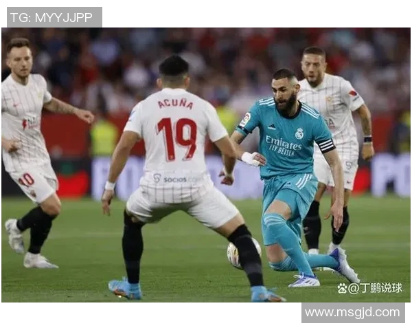 上海羽毛球队整体表现分析:压制对手与自身失误的双重影响 上海羽毛球队整体表现分析:压制对手与自身失误的双重影响